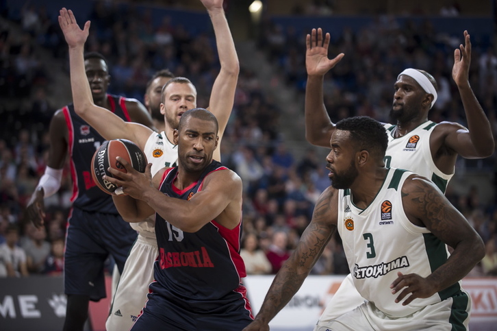 Baskonia ha logrado la primera victoria del año en Europa. (Jaizki FONTANEDA / ARGAZKI PRESS)