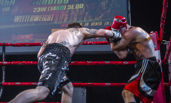 Lejarraga durante el combate disputado en marzo ante Gorbics. (Marisol RAMIREZ / ARGAZKI PRESS)