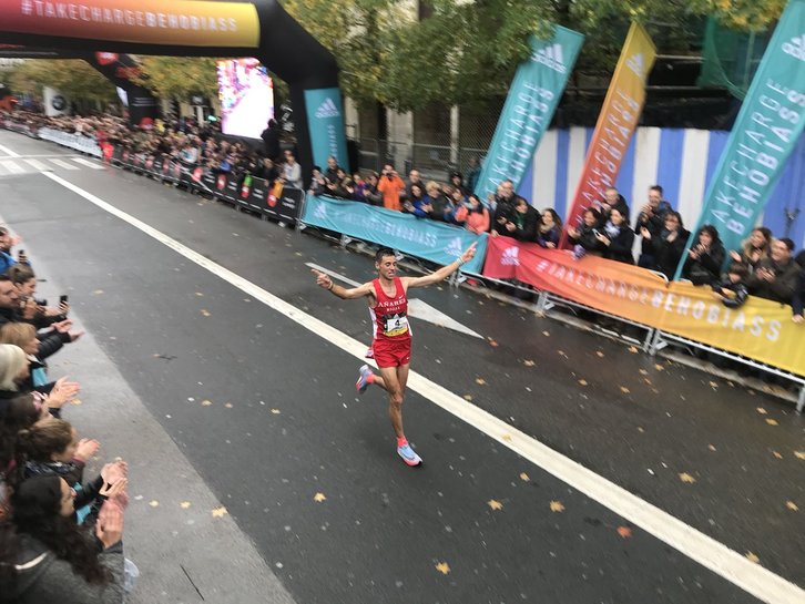 Carles Castellejo, helmugan. (@bengoadonostia)