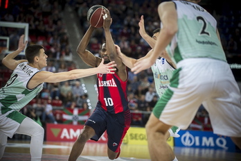 Gran triunfo del Baskonia en casa. (Jaizki FONTANEDA/ARGAZKI PRESS)
