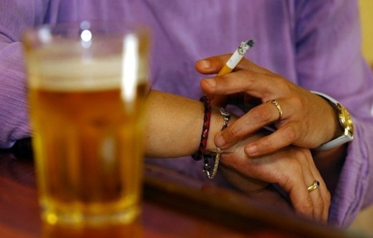 Las bebidas alcohólicas y el tabaco son dos de las principales razones del aumento del IPC en junio.