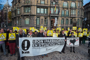 Los representantes sindicales han exigido la liberación de Ibon Iparragirre. (Luis JAUREGIALTZO/ARGAZKI PRESS)