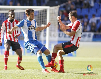 Zelaietara itzultzen zen De Marcosek ez du amaitu neurketa. (@AthleticClub)