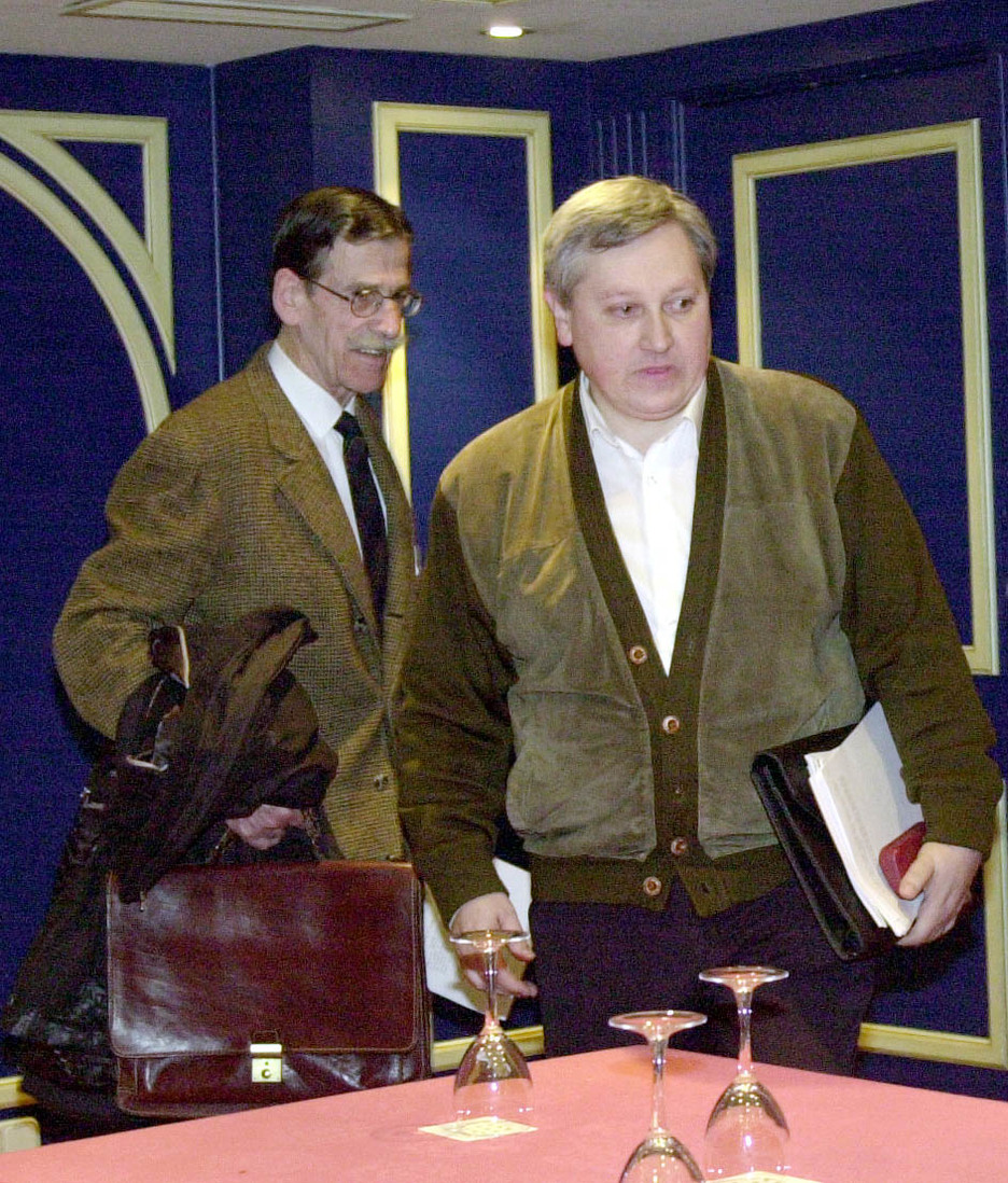 Ezker abertzalearen Batasuna prozesuaren barruan, iritzi korronte gisa abiatu zuen bere bidea Aralarrek, Julen Madariaga eta Patxi Zabaleta aurpegi ezagunenak zirelarik. (Marisol RAMIREZ / ARGAZKI PRESS)