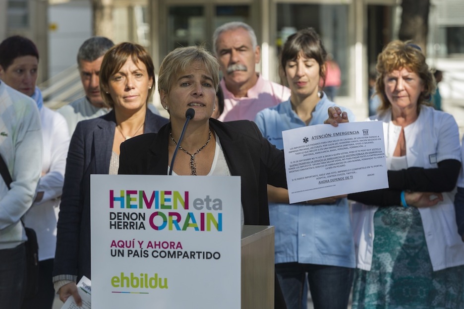 EH Bildu tresna nahikoa dela iritzita, bere burua desegitea erabaki du Aralarrek azkenik. Irudian, Ubera 2016ko hauteskunde kanpainan hizlari. (Juanan RUIZ / ARGAZKI PRESS)