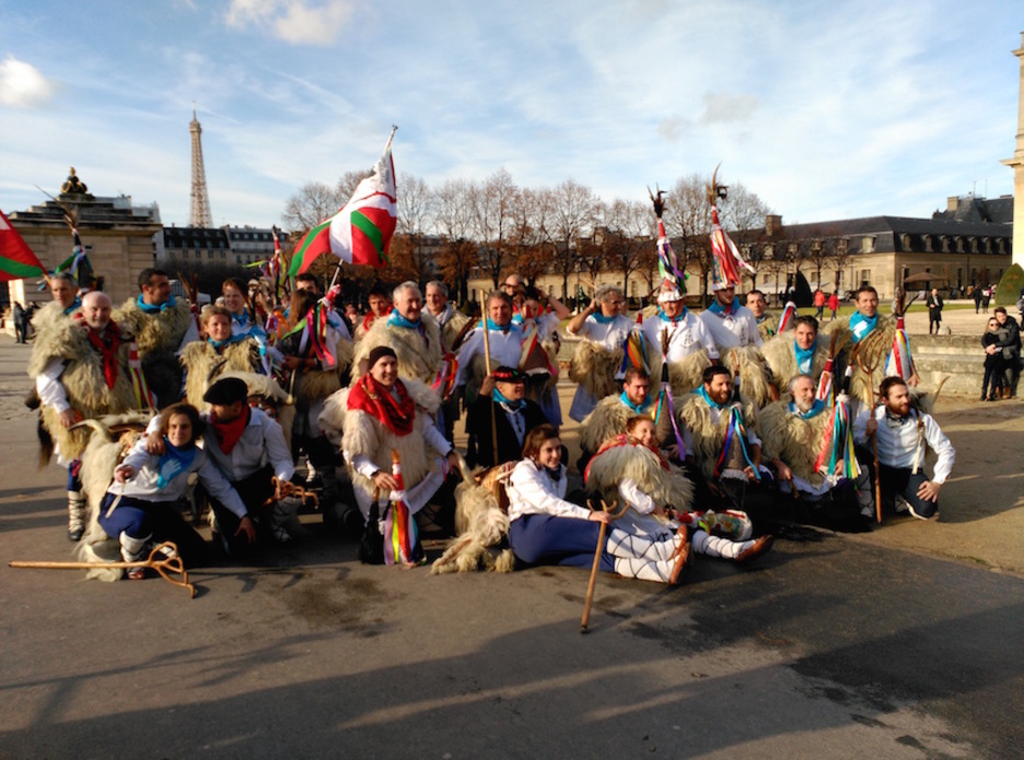 Joaldun guztiak, Vauban plazan. (NAIZ)