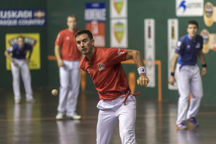 El de Zaratamo, en un lance del encuentro. (Juanan RUIZ/ARGAZKI PRESS)