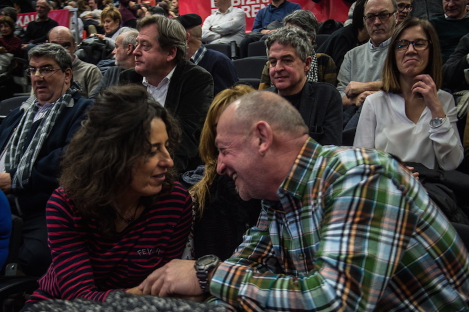 Sebastian Lizasok jantziko dio txapela txapeldunari. (Marisol RAMIREZ/ARGAZKI PRESS)