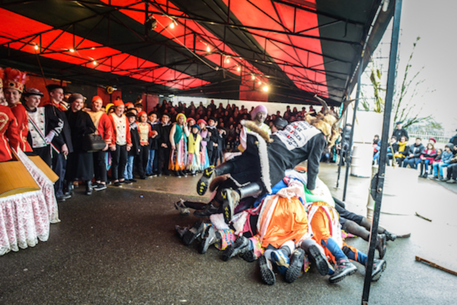 Itzuli dira maskaradak Muskildira. ©Isabelle Miquelestorena