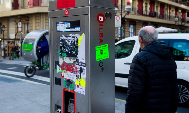 Parquímetro de la OTA. (Luis JAUREGIALTZO / ARGAZKI PRESS)