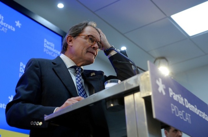 Artur Mas ha comparecido para anunciar su renuncia a la presidencia del PDeCAT. (Josep LAGO/AFP)