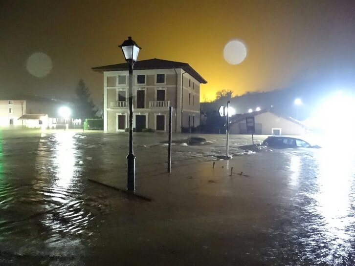 Inundaciones en Muxika. (@MunurtuTxiki)