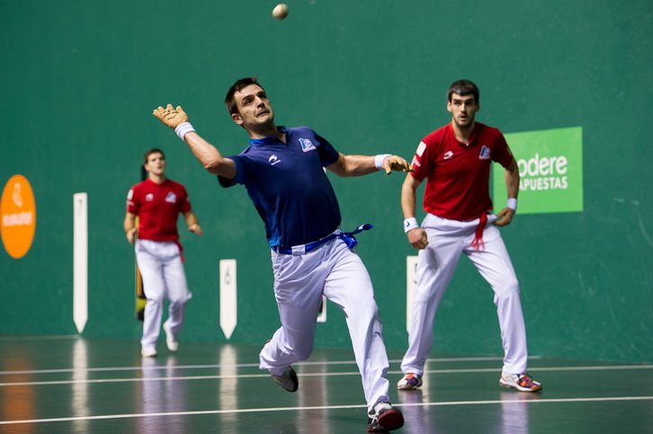 Iruñeko partida estu-estuan joan da. (Iñigo URIZ | ARGAZKI PRESS)