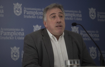 Joseba Asiron, en la comparecencia de hoy. (Jagoba MANTEROLA/ARGAZKI PRESS)