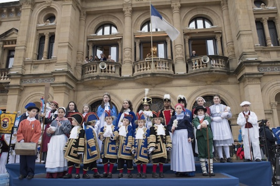 Eguerdian haurrena izan da protagonismoa. (Juan Carlos RUIZ/ARGAZKI PRESS)