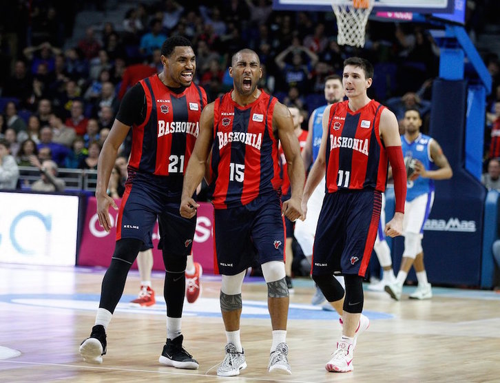 Los baskonistas han tenido que remontar para ganar. (@Baskonia)
