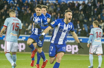 Pedraza celebra el gol que abría el marcador. (Juanan RUIZ / ARGAZKI PRESS)