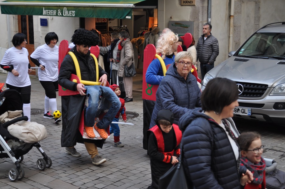 Manexetan ibiltzeko gogoa zuenik ere bazen.