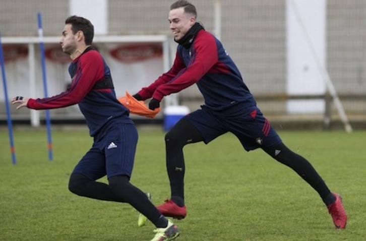 Clerc, en el entrenamiento de esta mañana en Taxoare. (OSASUNA)
