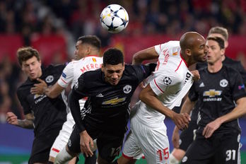 Sevilla y Manchester United han ofrecido un disputado encuentro. (Jorge GUERRERO / AFP)
