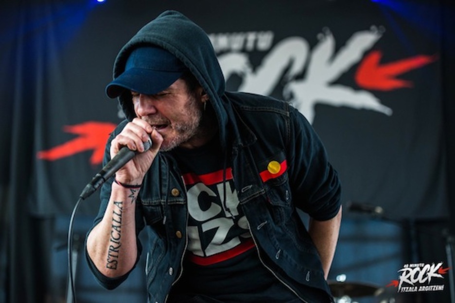 Estricallak ere ez du huts egin Durangoko zitan. (40 MINUTU ROCK)