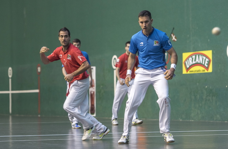 Oinatz Bengoetxea eta Mikel Urrutikoetxea. (Andoni CANELLADA / ARGAZKI PRESS)