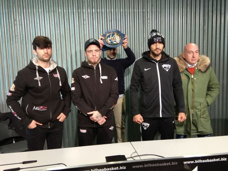 Skeete y Lejarraga en la presentación en el Bilbao Arena. (vía MGZ)