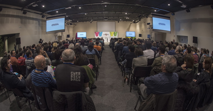 EH Bilduren batzar orokorra Donostiako Eureka zientzia museoan. (Jon URBE/ARGAZKI PRESS)