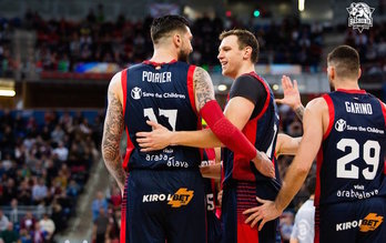 Poirier ha sido el protagonista de los primeros minutos del partido con seis puntos consecutivos. (@Baskonia)