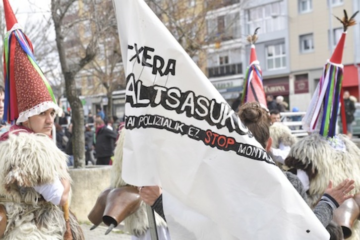 Altsasuko gazteen aldeko martxa Iruñerrian barrena ibili zen joan den asteburuan. (Idoia ZABALETA/FOKU)