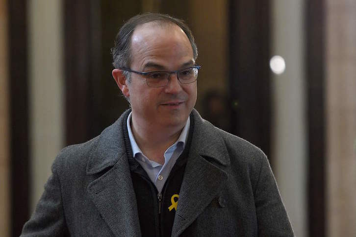 Jordi Turull, este miércoles en los pasillos del Parlamento catalán. (Lluís GENÉ / AFP)