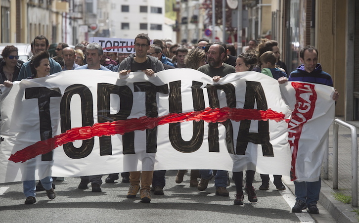 Una movilización contra la tortura en Burlata. (FOKU)