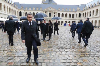 Nicolas Sarkozy ayer, en el homenaje al militar que murió la semana pasada en la toma de rehenes en un supermercado en Trèbes. (Ludovic MARIN/AFP)