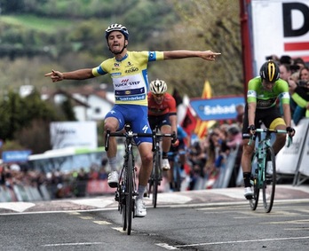 Alaphilippe, liderrago Bermeon irabazi ondoren. (FOKU) 