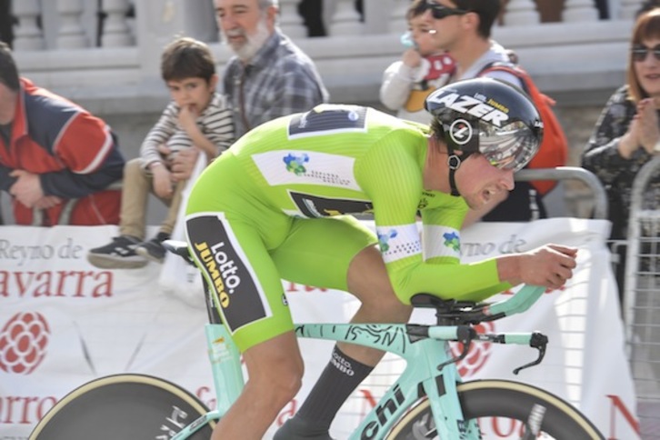 Primoz Roglic, Lodosan hasi eta bukatu den erlojupekoan. (Idoia ZABALETA/FOKU)