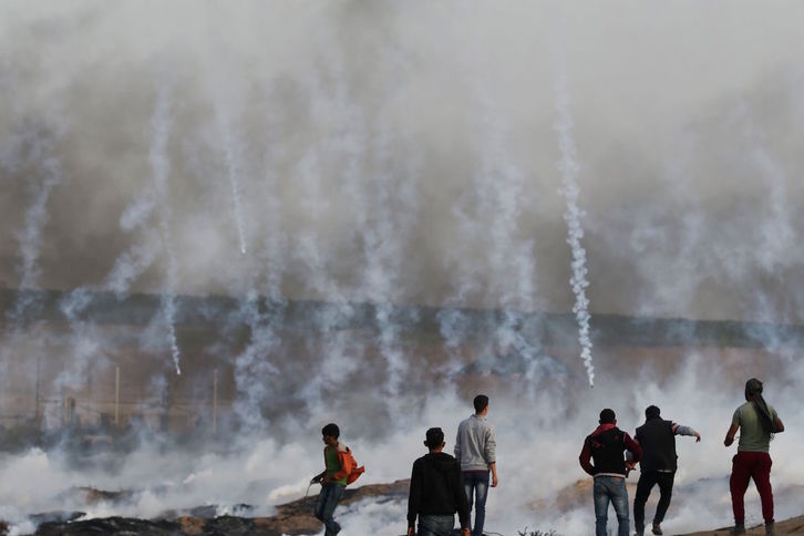 Protestas en la Franja de Gaza, en las que ya han fallecido 20 palestinos. (Mohammed ABED / AFP)