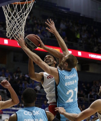’Los hombres de negro’ están empatados con el penúltimo de la clasificación. (@CDBILBAOBASKET)