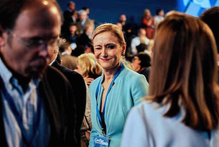 Cristina Cifuentes, en la reciente convención celebrada por el PP en Sevilla. (CRISTINA QUICLER / AFP)