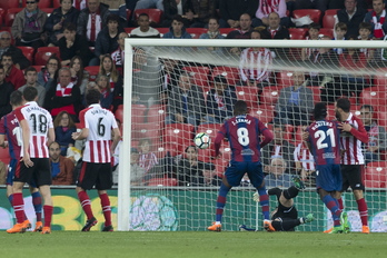 Raúl García anotó el gol del Athletic ante el Levante. (Monika DEL VALLE / FOKU)