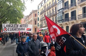 CGT, CNT, ESK, Solidari eta Steilas sindikatuen manifestazio bateratua, Iruñean. (Aritz INTXUSTA)
