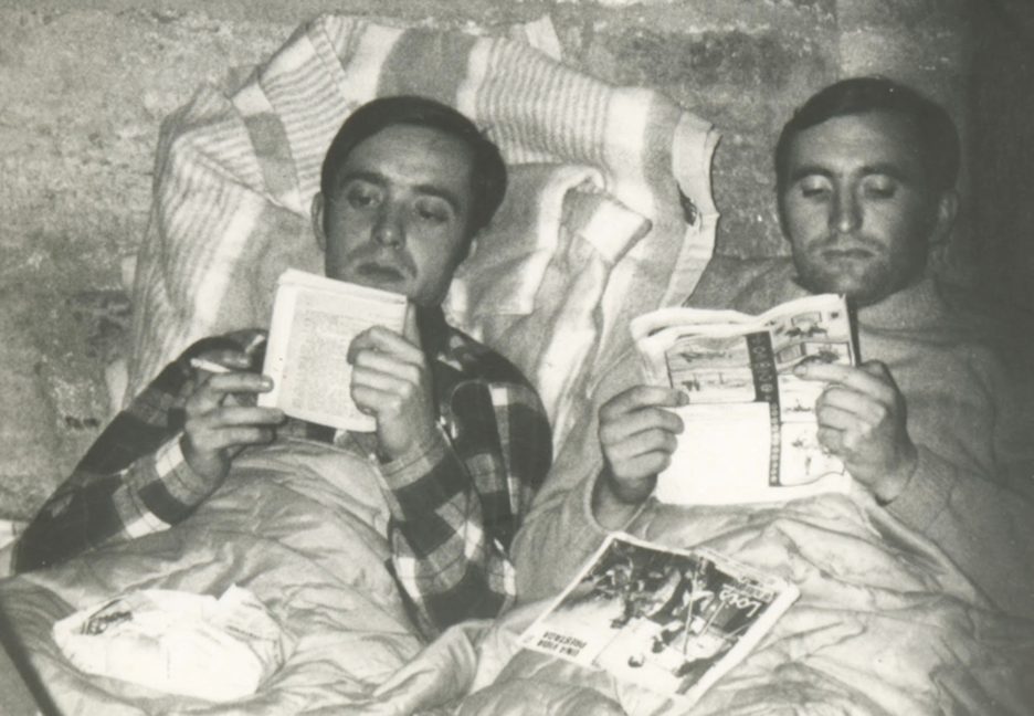 Jose Luis Arrieta, Azkoiti, eta Eustakio Mendizabal, Txikia, 1971n Baionan errefuxiatuek egin zuten gose greban.