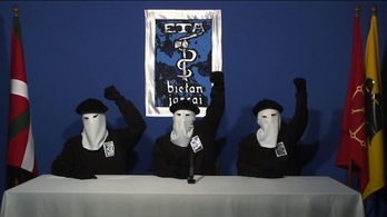 ETA anunció el 20 de octubre de 2011 el cese definitivo de su actividad armada.