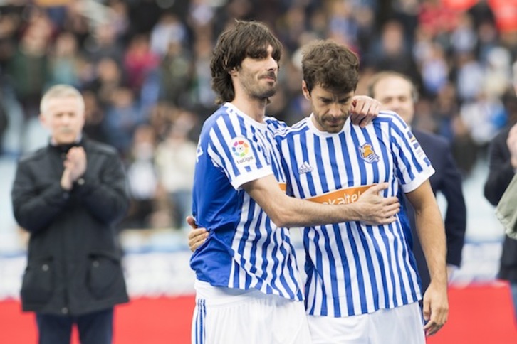 Anoeta ha brindado una sentida despedida a Xabi Prieto y Carlos Martínez. (Juan Carlos RUIZ/FOKU)