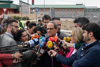 Quim Torra hace declaraciones tras visitar a los consellers encarcelados en Estremera. (Oscar DEL POZO/AFP)