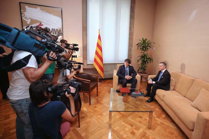 El lehendakari Iñigo Urkullu, en Barcelona con el president Carles Puigdemont, en junio de 2017. (GENERALITAT)