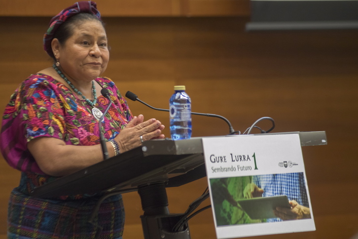 Rigoberta Menchú, en una comparecencia anterior  en Euskal Herria. (Juan Carlos RUIZ/ FOKU)