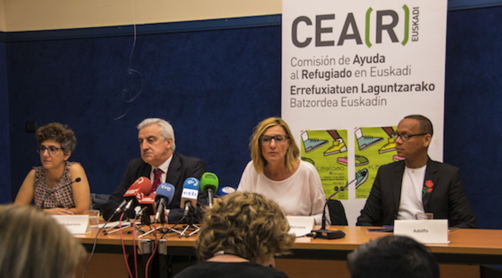 Responsables de CEAR Euskadi han presentado el informe ‘Las personas refugiadas en España y Europa’. (June PRIETO/FOKU)
