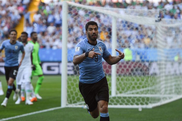 Luis Suárez celebra el único gol del partido. (KHALED DESOUKI / AFP)