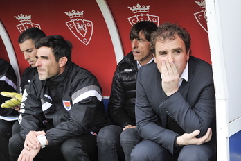 Jagoba Arrasate y Bittor Alkiza, en El Sadar como técnicos del Numancia. (Idoia ZABALETA / FOKU)