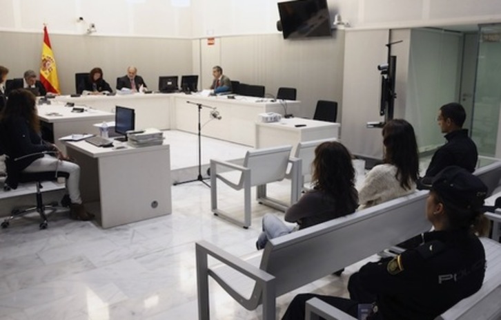 El primer juicio a Etxebarria, Sánchez y Zapirain, en noviembre de 2015. (EFE POOL)